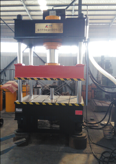 油壓機(jī) 油壓機(jī)